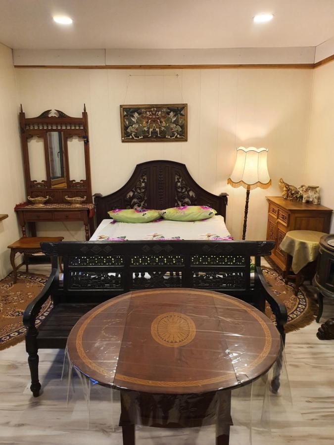 Pas Birute Hotell Kaunas Eksteriør bilde